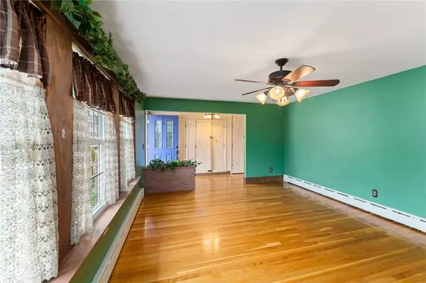 132 Avenue B, Woonsocket, RI 02895