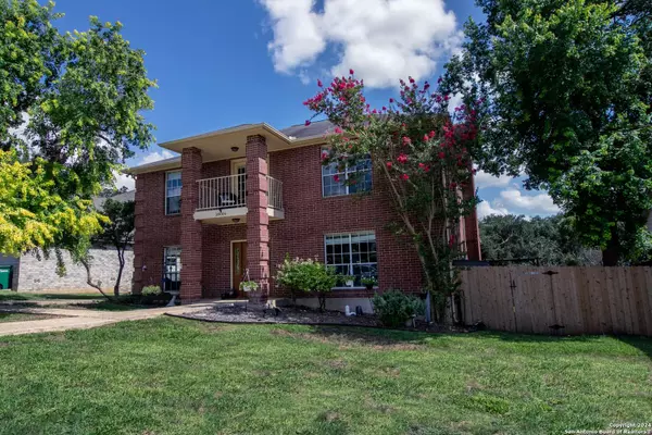 28006 ROCKY HOLW, San Antonio, TX 78258-1947