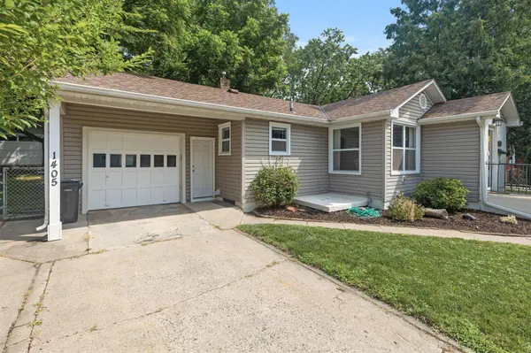 1405 Oxford ST, Hopkins, MN 55343