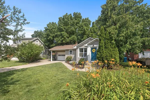 1405 Oxford ST, Hopkins, MN 55343