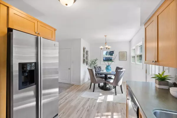 2709 E Whittaker, Saint Francis, WI 53235