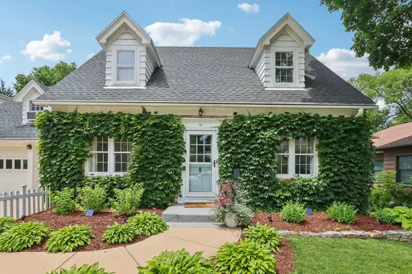 14 Farley Avenue, Madison, WI 53705