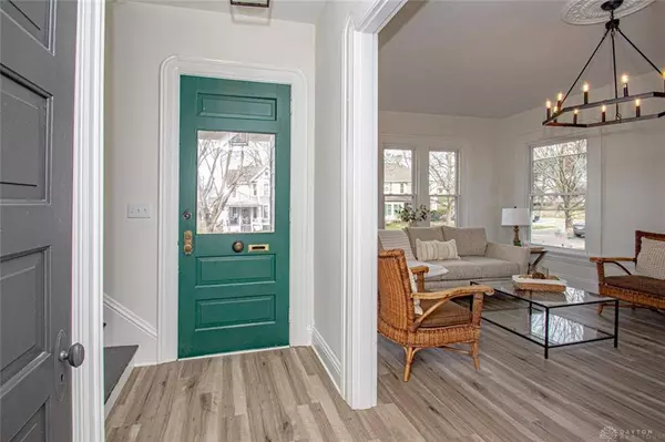 616 E Linden Avenue, Miamisburg, OH 45342