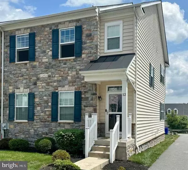 12 SKYLAR CIR, Media, PA 19063