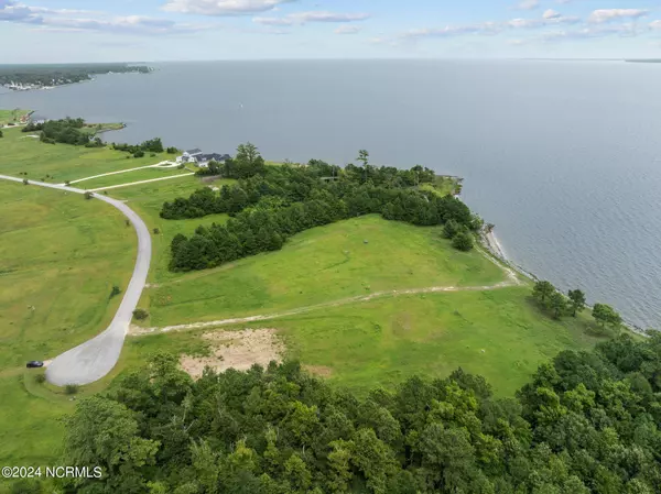 363 Wind Lake Road S, Oriental, NC 28571