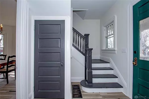 616 E Linden Avenue, Miamisburg, OH 45342