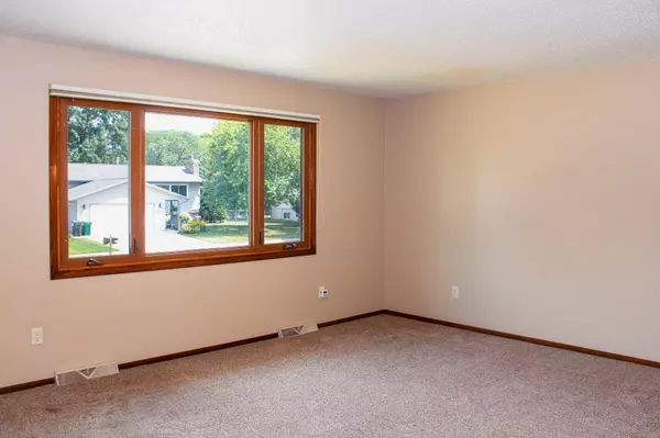 1623 7th AVE SE, Rochester, MN 55904