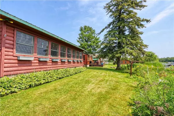 8749 W Chip-A-Flo Lake Road, Hayward, WI 54843