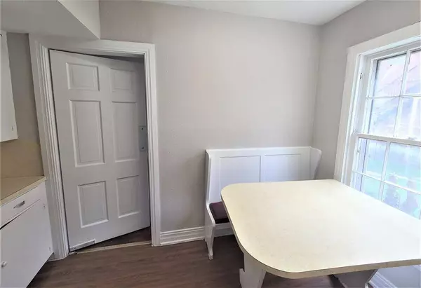 2211 Dorrington ST, Houston, TX 77030