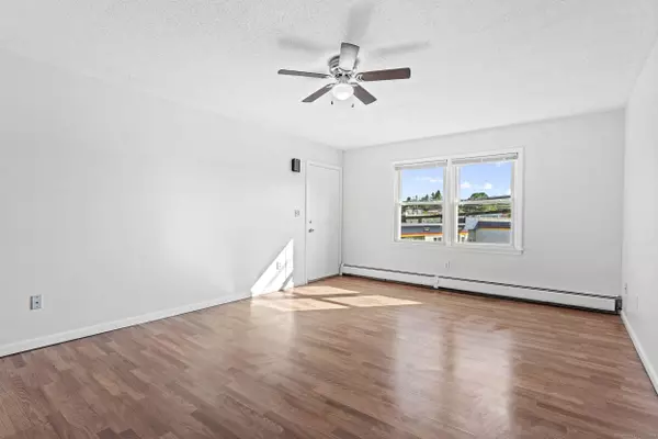 12 Windermere Avenue #APT C, Vernon, CT 06066