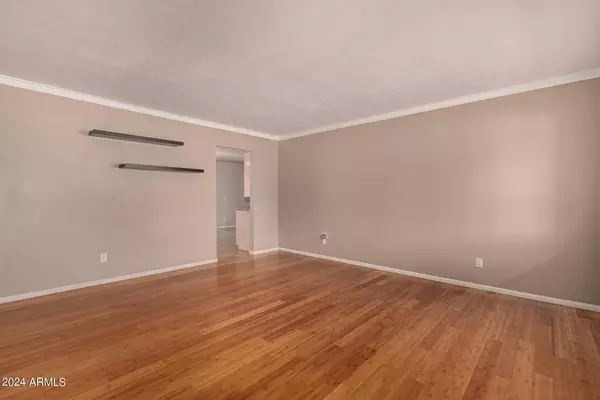 5920 S JUNIPER Street, Tempe, AZ 85283