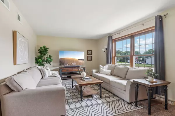 903 Centennial Parkway, Waunakee, WI 53597