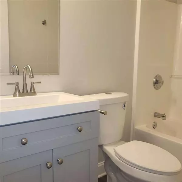 135 Kendall DR, Griffin, GA 30224