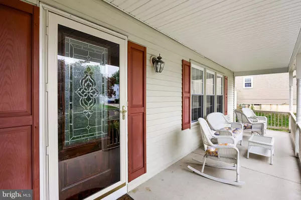 177 KNOTTY OAK DR, Mount Laurel, NJ 08054