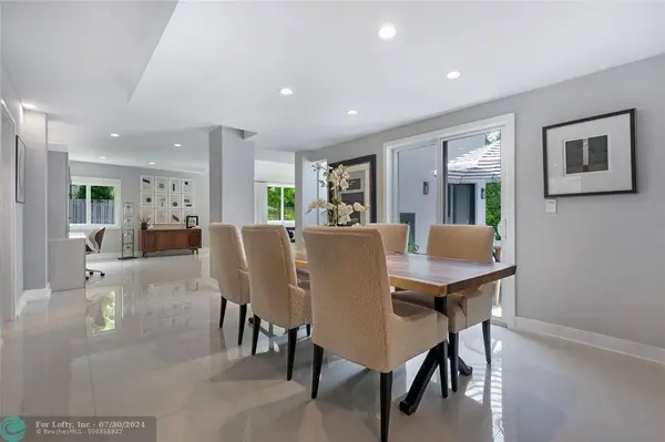 34 Cayuga Rd, Sea Ranch Lakes, FL 33308