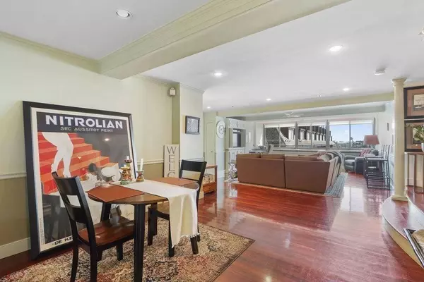 357 Commercial St #725, Boston, MA 02109