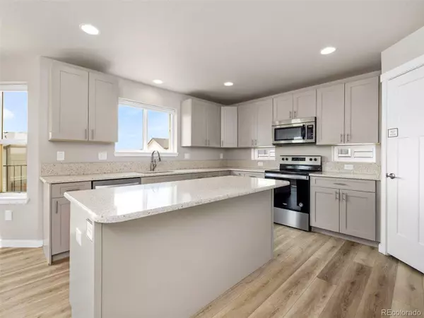 4998 Wolf Moon DR, Colorado Springs, CO 80911