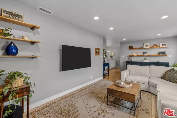 5336 W 124th Pl, Hawthorne, CA 90250