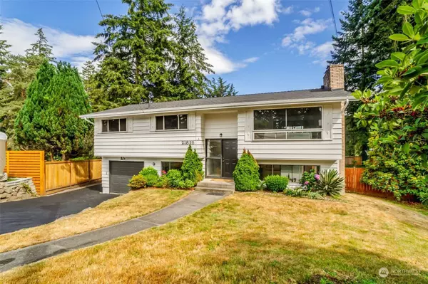 21825 76th PL W, Edmonds, WA 98026
