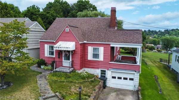 165 N Sugar ST, St. Clairsville, OH 43950