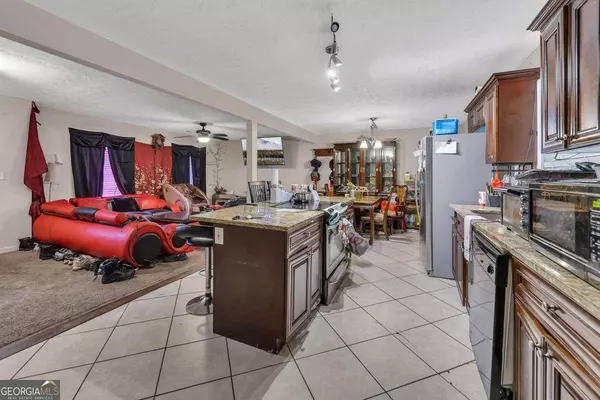 2263 Aurie DR, Decatur, GA 30034