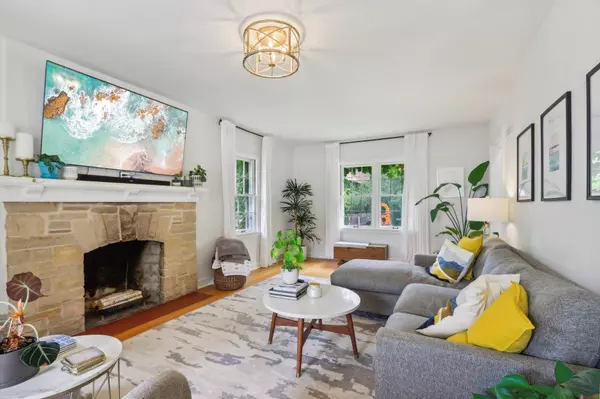 14 Farley Avenue, Madison, WI 53705