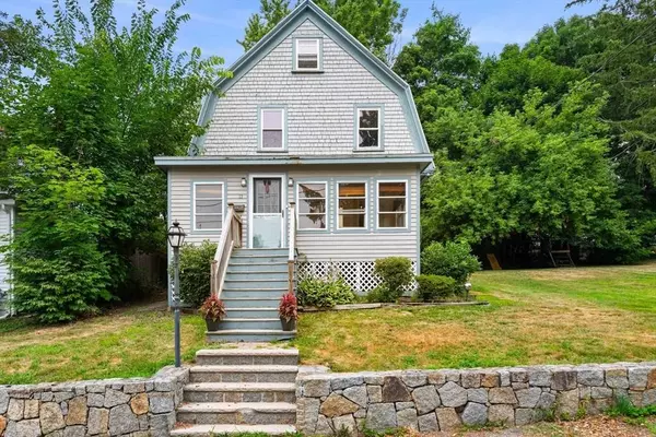 13 15 Th Ave, Haverhill, MA 01830