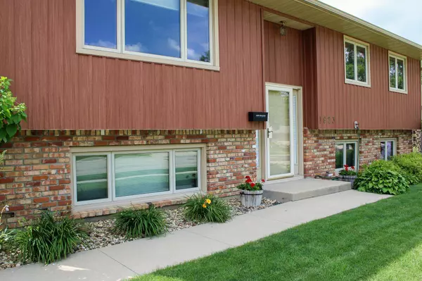 1623 7th AVE SE, Rochester, MN 55904