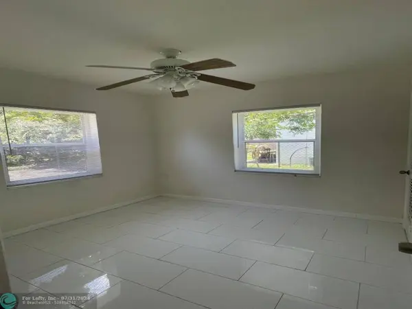816 NW 16th Ter, Fort Lauderdale, FL 33311