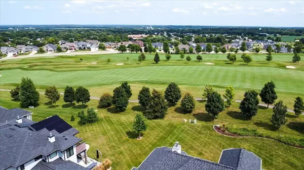 975 Carnoustie Way, Oregon, WI 53575