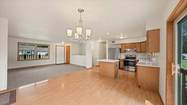 730 Troy St, Onalaska, WI 54650