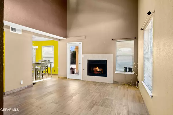 1650 Saint James ST, El Paso, TX 79936