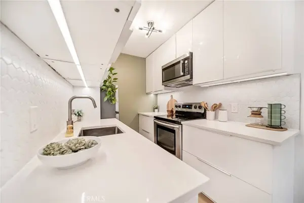 1735 N Fuller AVE #124, West Hollywood, CA 90046