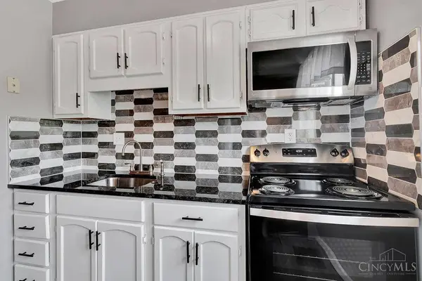 81 Brookwood Ave #B-7, Hamilton, OH 45013