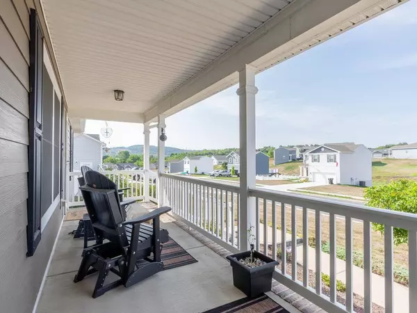 345 COYOTE RUN, Broadway, VA 22815