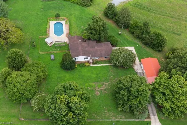 3199 Holly Grove RD, Lexington, NC 27292