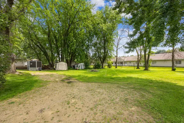 1740 Heritage ST, Centerville, MN 55038