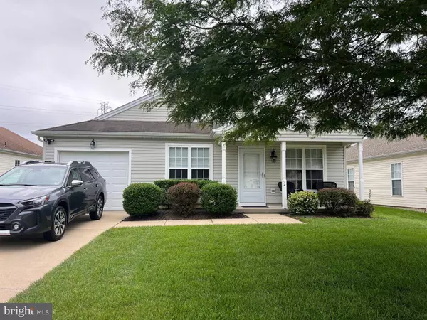 24 CARRIAGE STOP DR, Berlin, NJ 08009