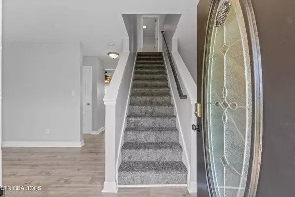 211 Cherokee Tr #211, Seymour, TN 37865