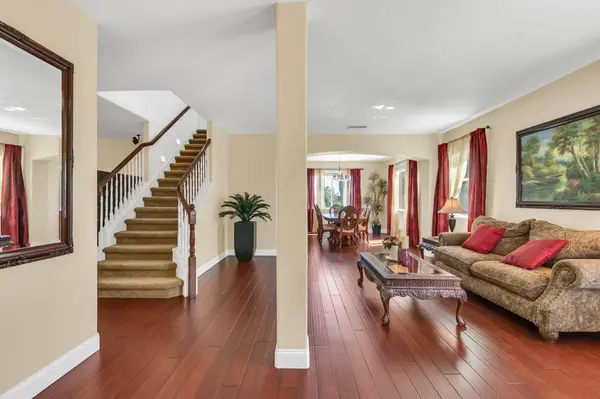 9332 Healon WAY, Elk Grove, CA 95624