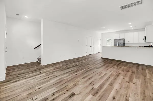 2312 Meridian Rd, North Charleston, SC 29405