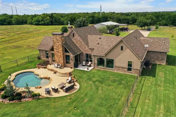 1420 W Shepherd Drive, Sherman, TX 75092