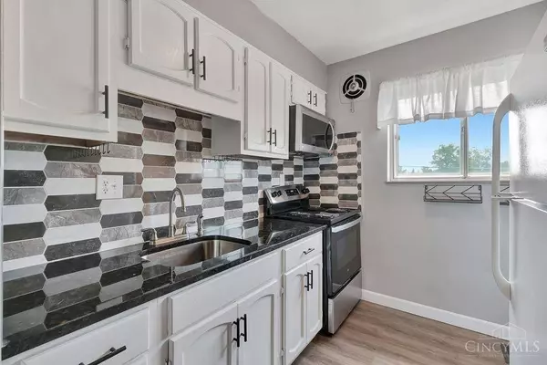 81 Brookwood Ave #B-7, Hamilton, OH 45013