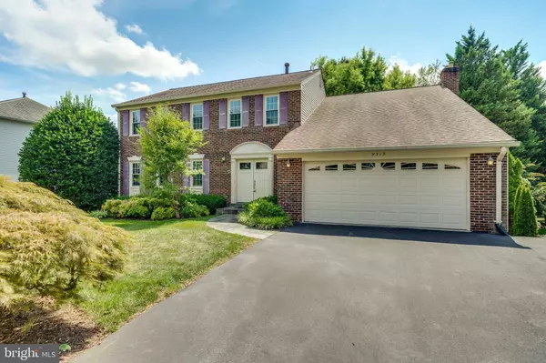 9313 KILBY GLEN DR, Vienna, VA 22182