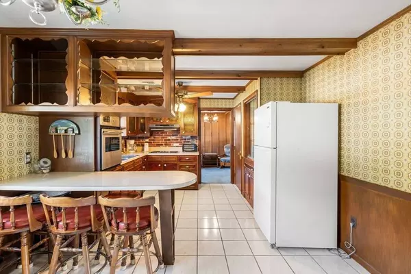 3 Westwood St, Methuen, MA 01844