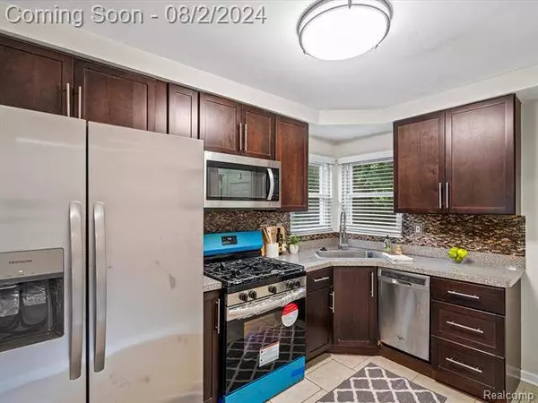 19638 APPLETON Street, Detroit, MI 48219