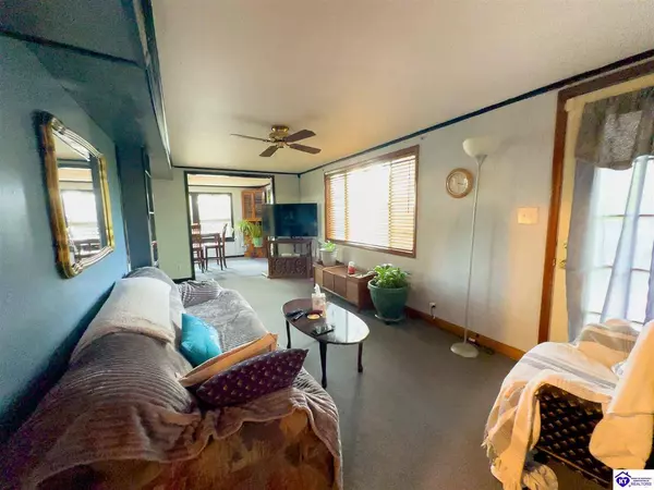 3110 Rabbit Run Road, Vine Grove, KY 40175