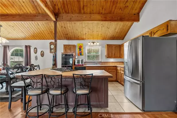 809 Glenbrook DR, Frazier Park, CA 93225