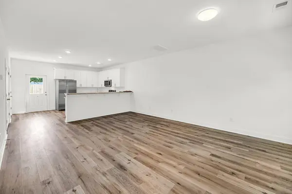 2312 Meridian Rd, North Charleston, SC 29405