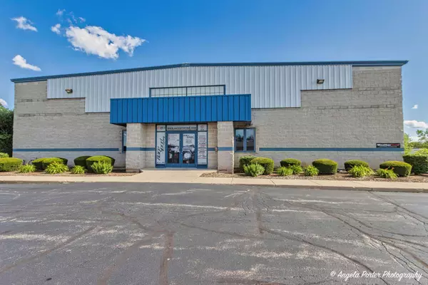 5402 Austin CT, Ringwood, IL 60072